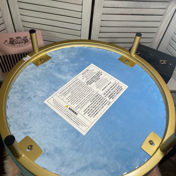 🤓ON HOLD🤩Juicy Couture x Urban Outfitters Ottoman - Picture 10 of 13